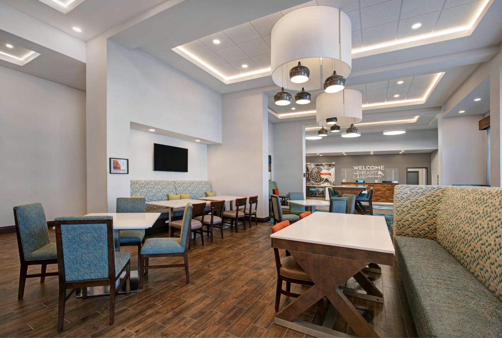 Hampton Inn & Suites By Hilton Waterloo St. Jacobs المظهر الخارجي الصورة